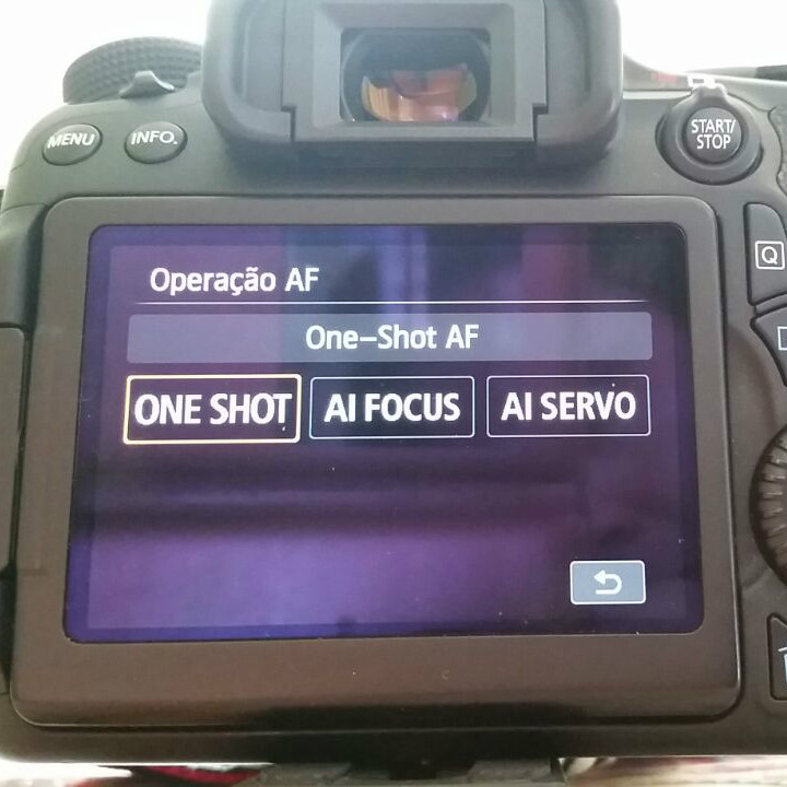 One Shot AI Focus AI Servo